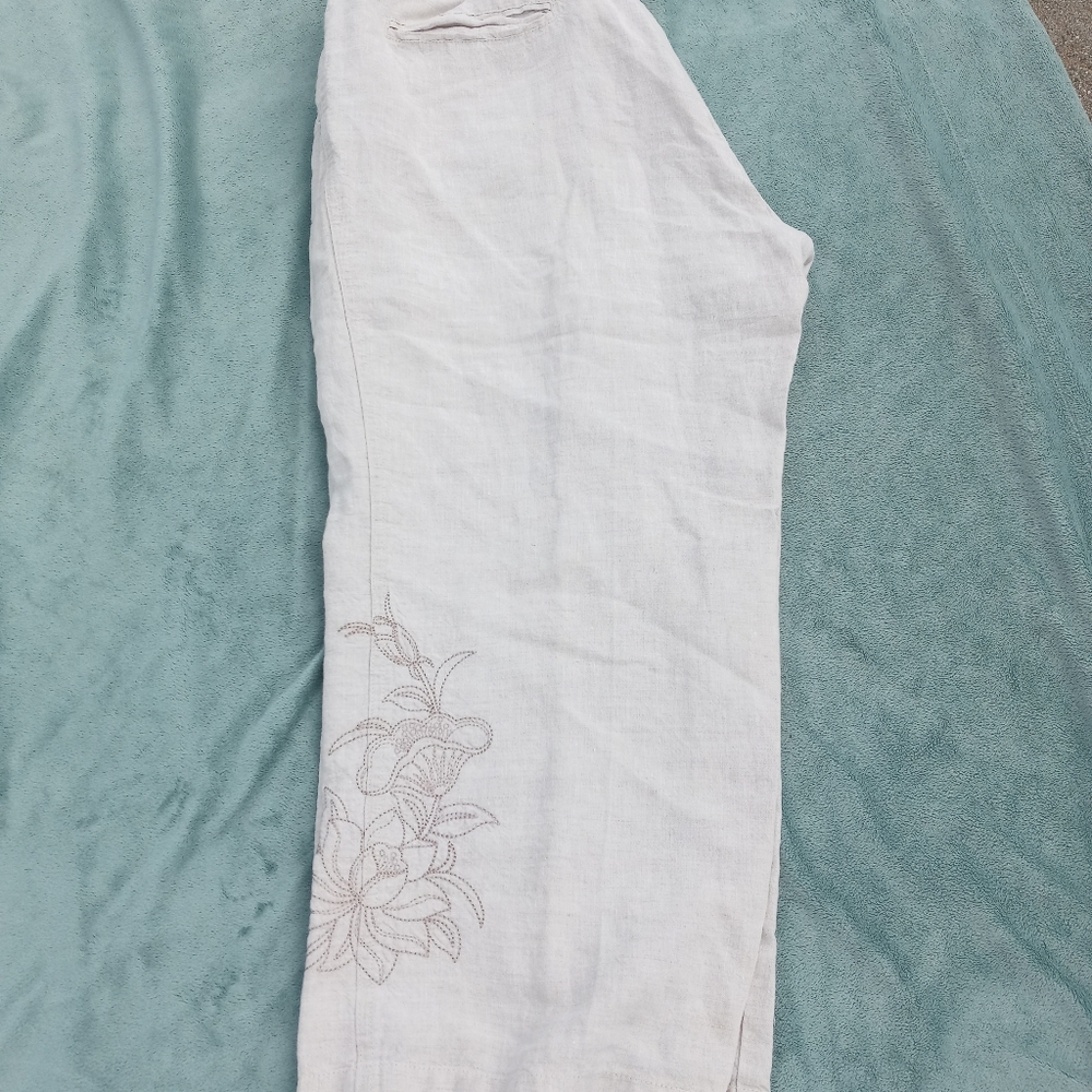 Pants - Picture 2 of 3